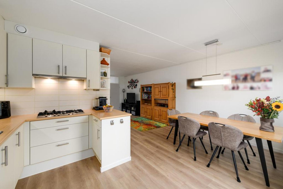 Hoekwoning te koop: Lavendelheide 37, Wolvega