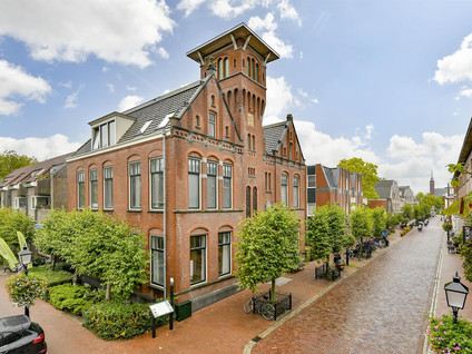 Dorpsstraat 75