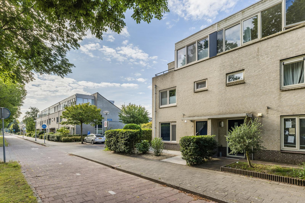 Hoekwoning te koop: Marshallsingel 33, Amstelveen