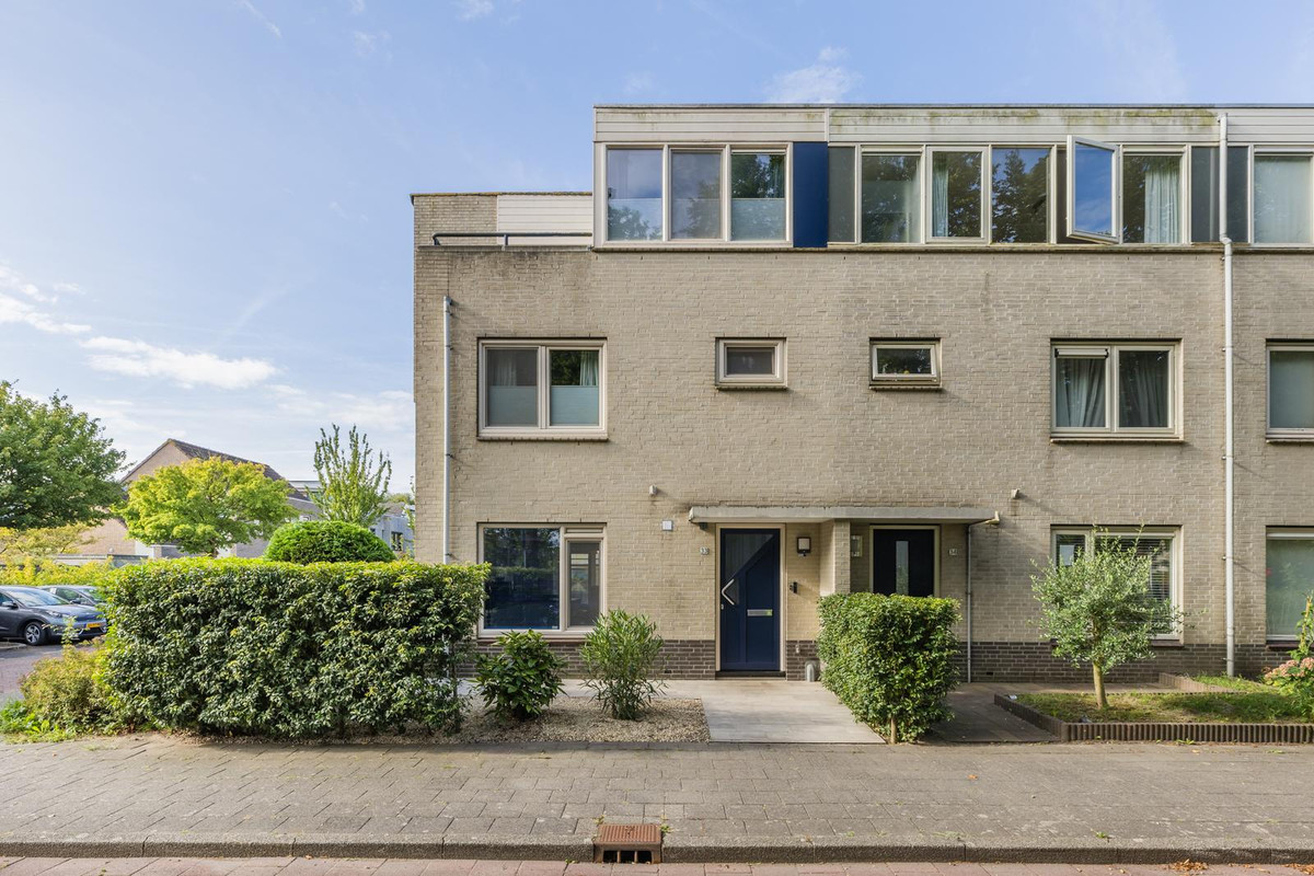 Hoekwoning te koop: Marshallsingel 33, Amstelveen