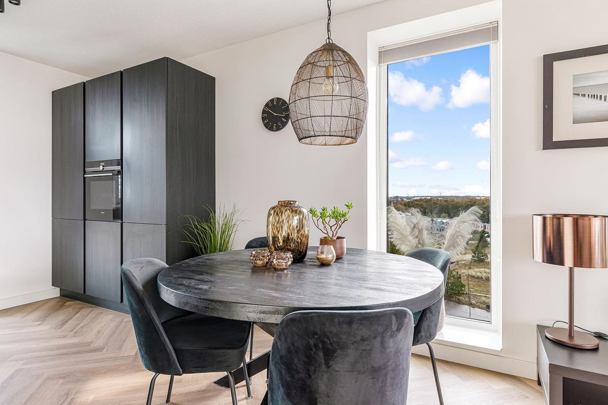 Appartement te koop: Zeeduinweg 428, Almere