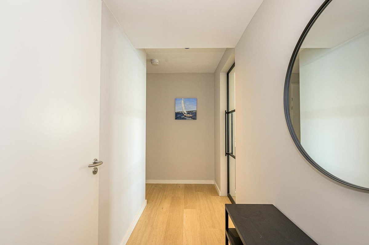 Appartement te koop: Zeeduinweg 416, Almere