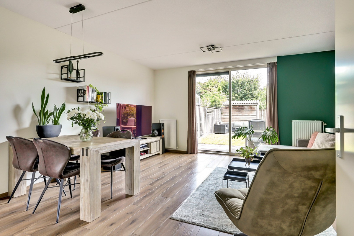 Tussenwoning te koop: Grote Waard 40, Zwaag