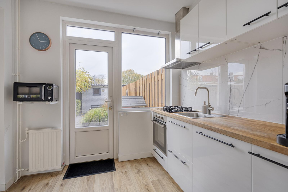 Tussenwoning te koop: Dr. Struyckenstraat 240, Breda