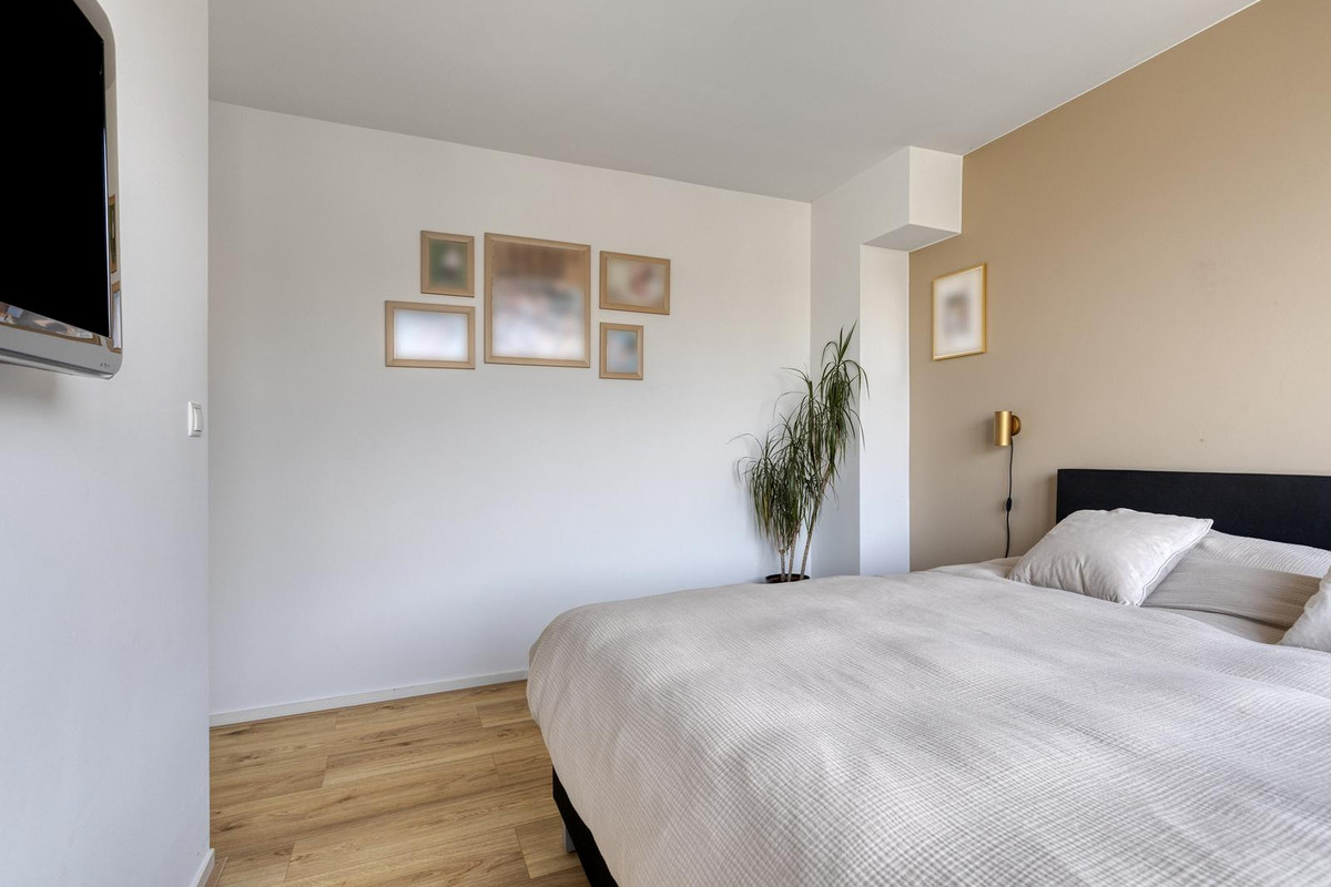 Tussenwoning te koop: Dr. Struyckenstraat 240, Breda