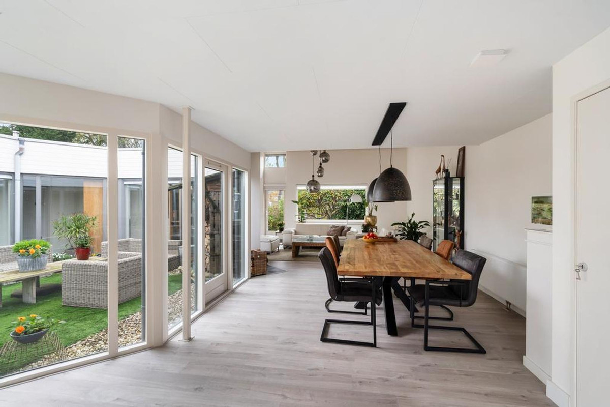 Tussenwoning te koop: Wagnerlaan 4, Waddinxveen