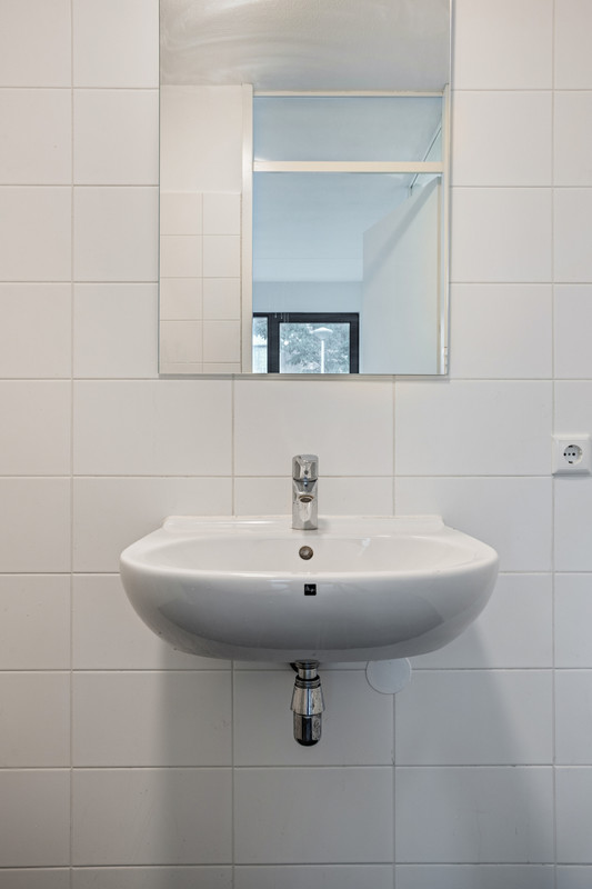 Tussenwoning te koop: Banneplein 150, Amsterdam