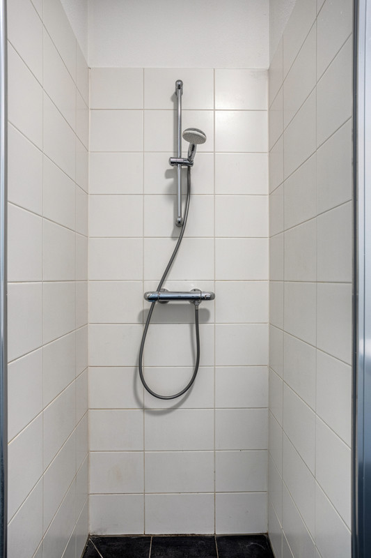 Tussenwoning te koop: Banneplein 150, Amsterdam