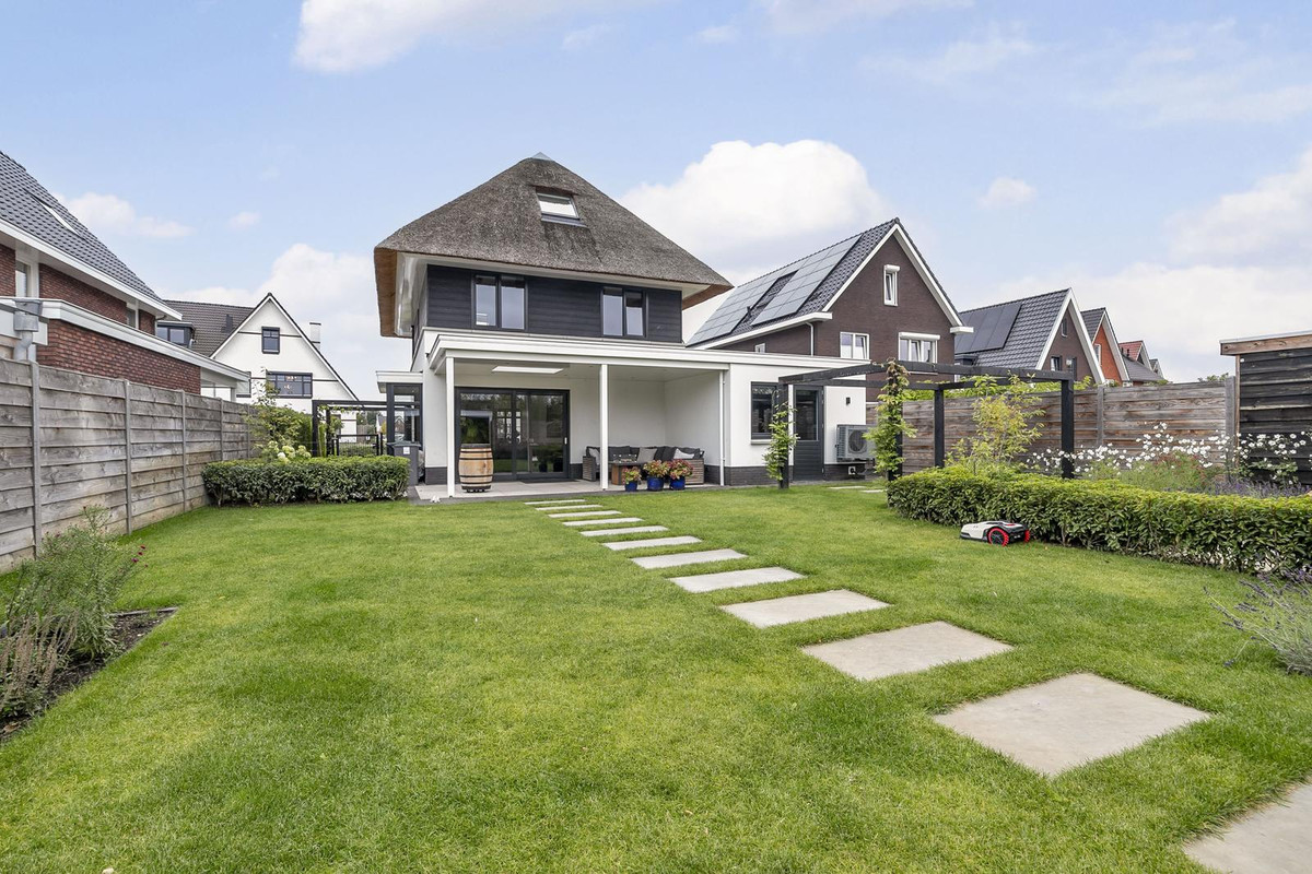 Vrijstaande woning te koop: Limes 18, Huissen