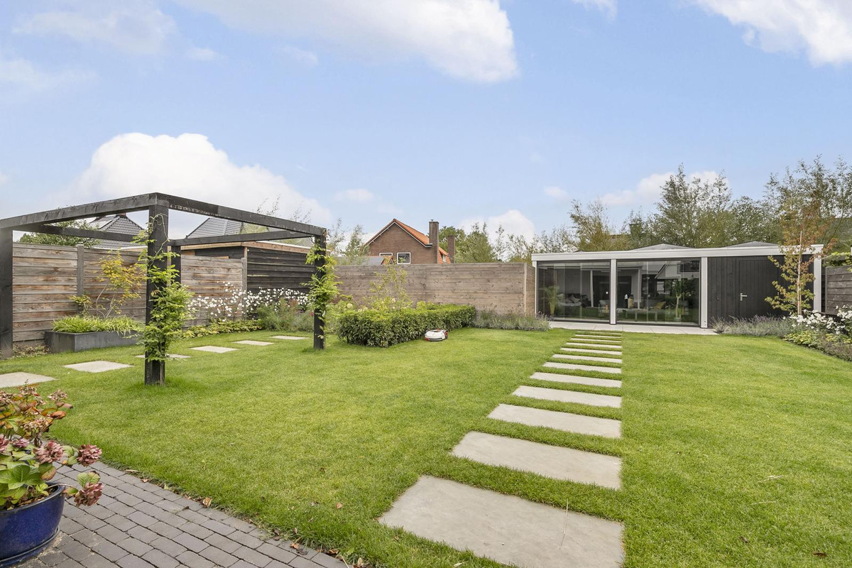 Vrijstaande woning te koop: Limes 18, Huissen