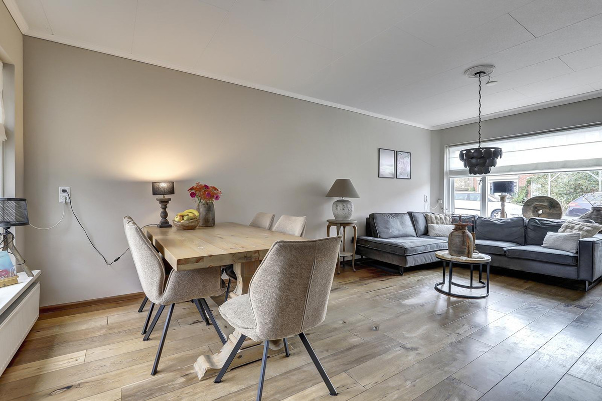 Tussenwoning te koop: Morlodestraat 10, Krabbendijke