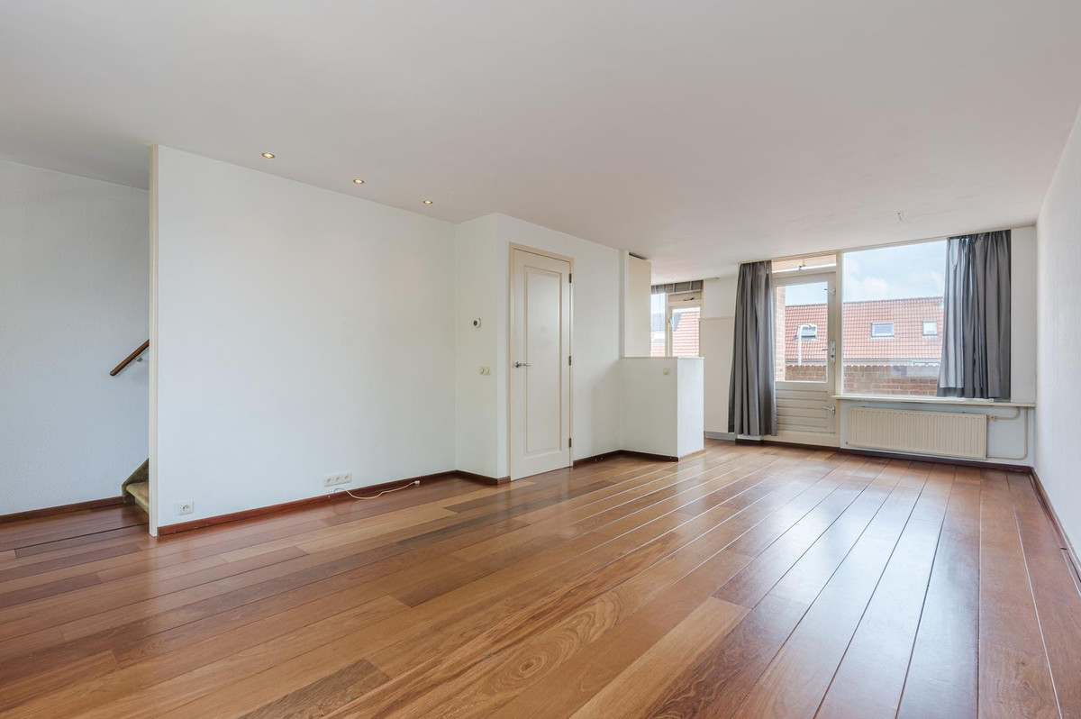 Appartement te koop: Hooftstraat 98, Alphen Aan Den Rijn