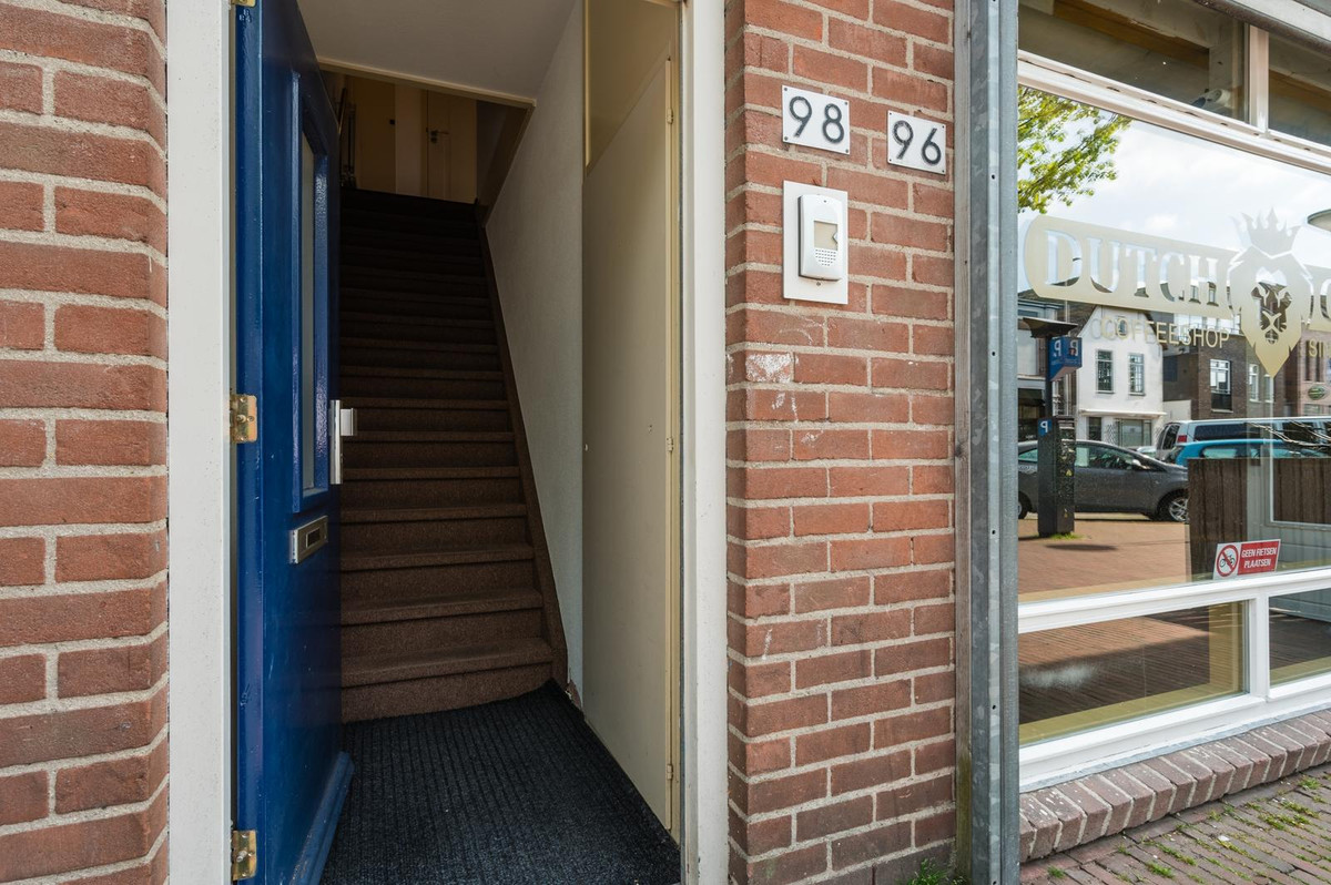 Appartement te koop: Hooftstraat 98, Alphen Aan Den Rijn