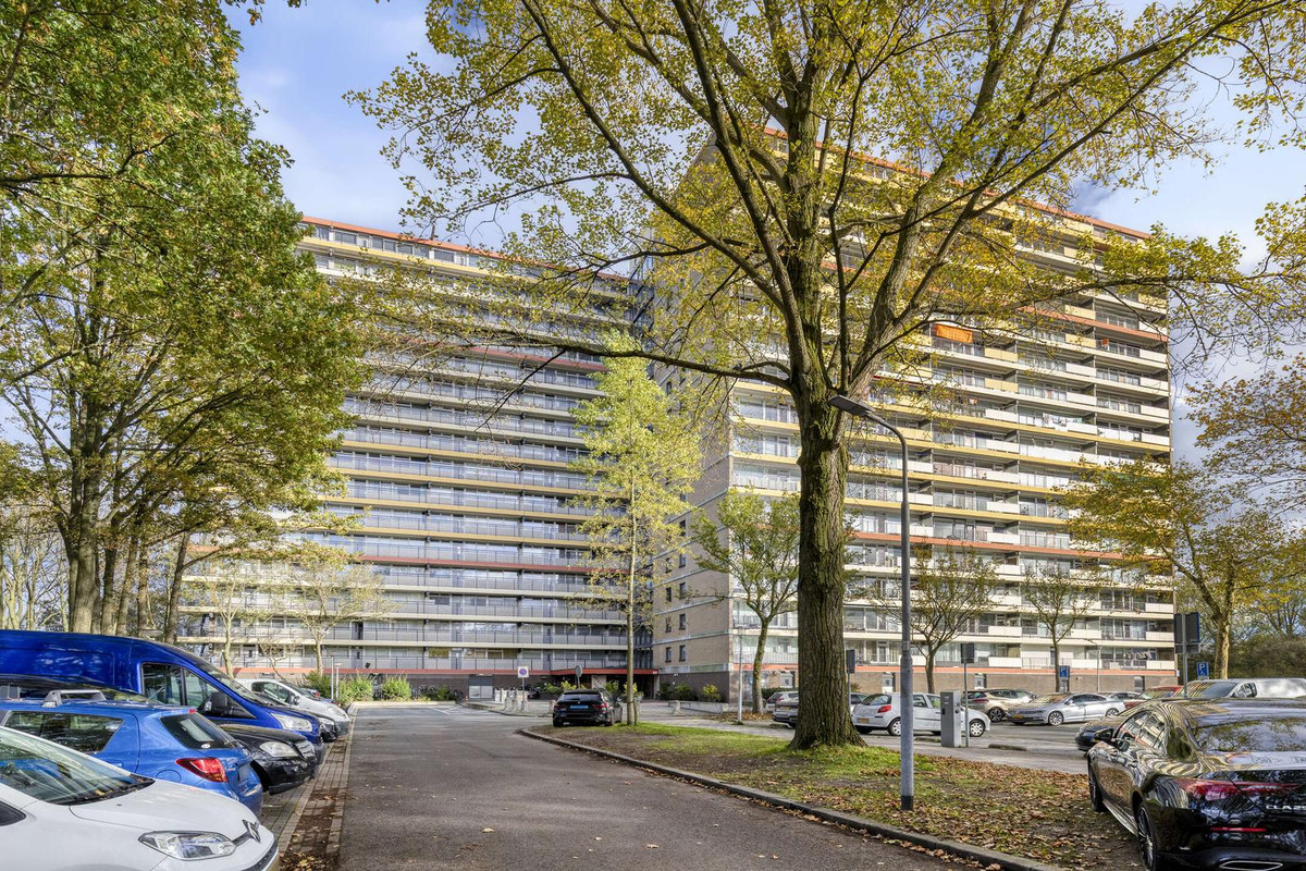 Appartement te koop: Oost-Dorsch 37, Zaandam