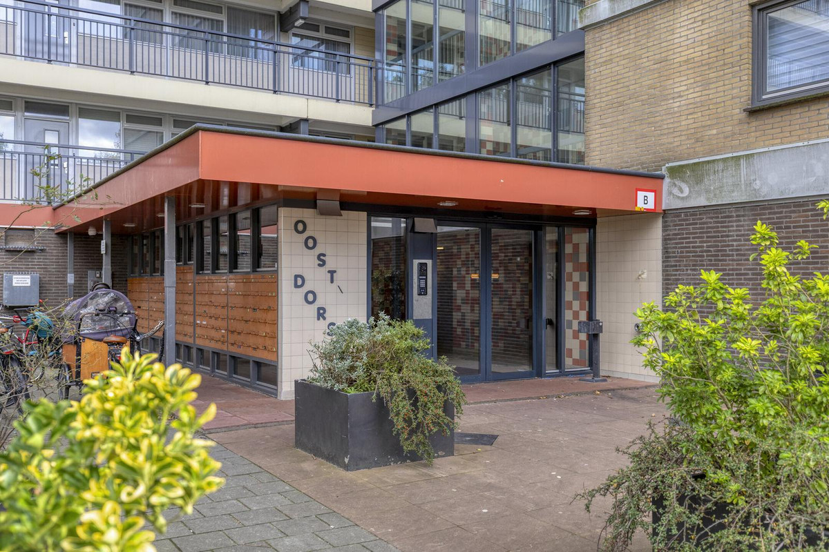 Appartement te koop: Oost-Dorsch 37, Zaandam