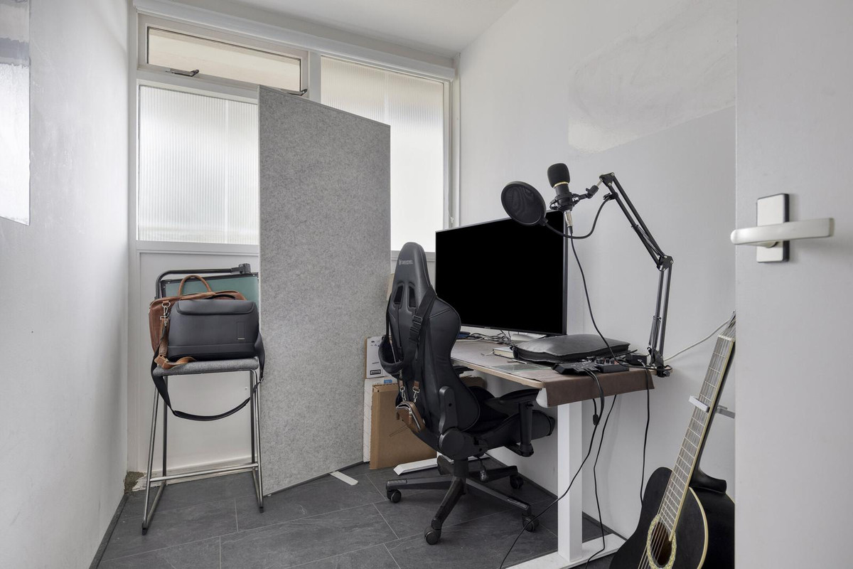 Appartement te koop: Oost-Dorsch 37, Zaandam