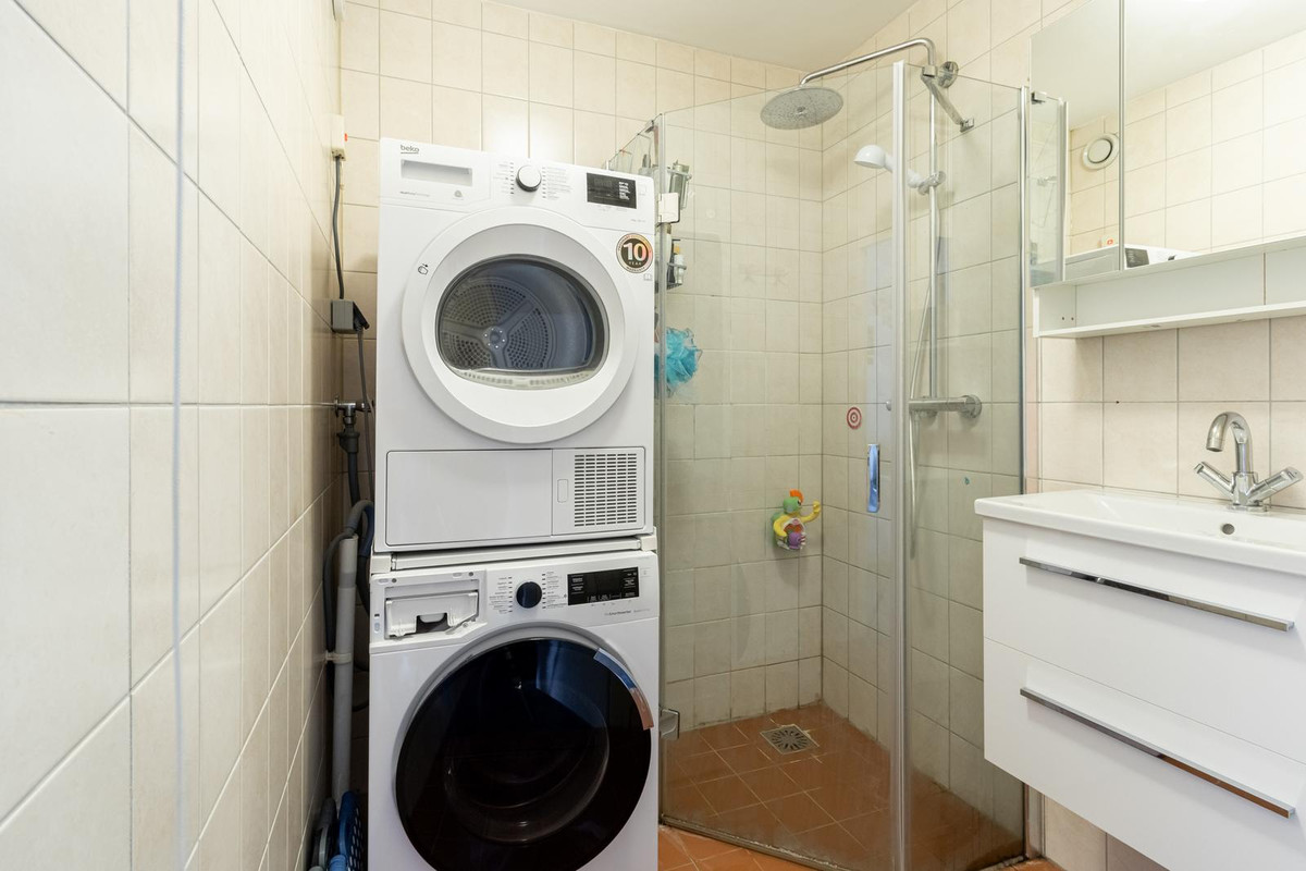 Appartement te koop: Oost-Dorsch 37, Zaandam