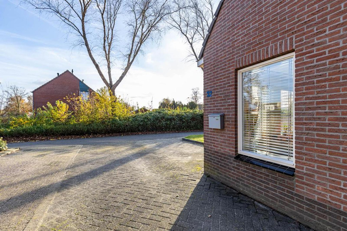 Tussenwoning te koop: Visserwei 32, Terwispel