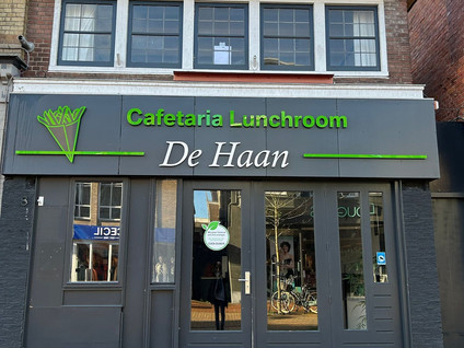 Zuiderbuurt 8