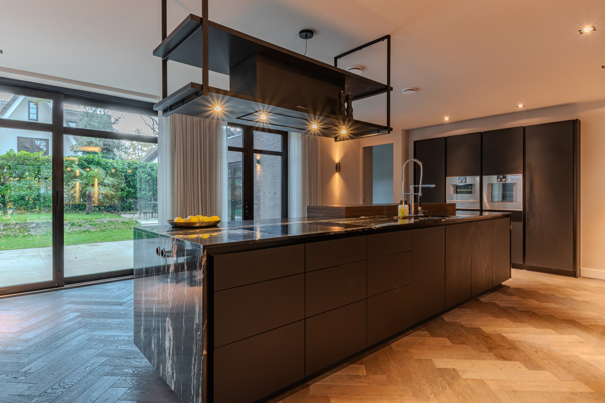 Vrijstaande woning te koop: Van Reenenpark 14, Bergen (Nh)