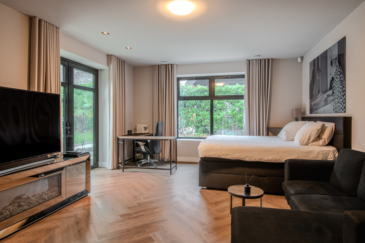 Vrijstaande woning te koop: Van Reenenpark 14, Bergen (Nh)