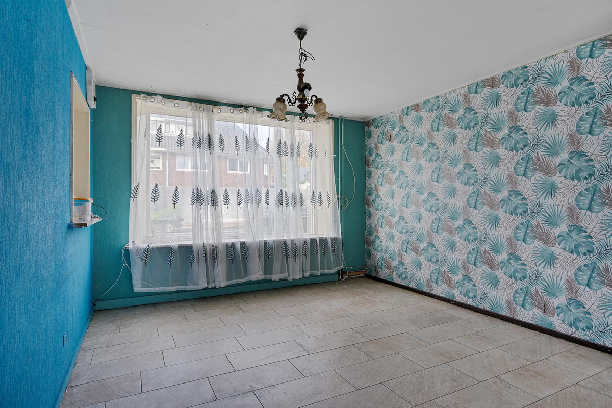 Tussenwoning te koop: Oldenzaalsestraat 230, Hengelo