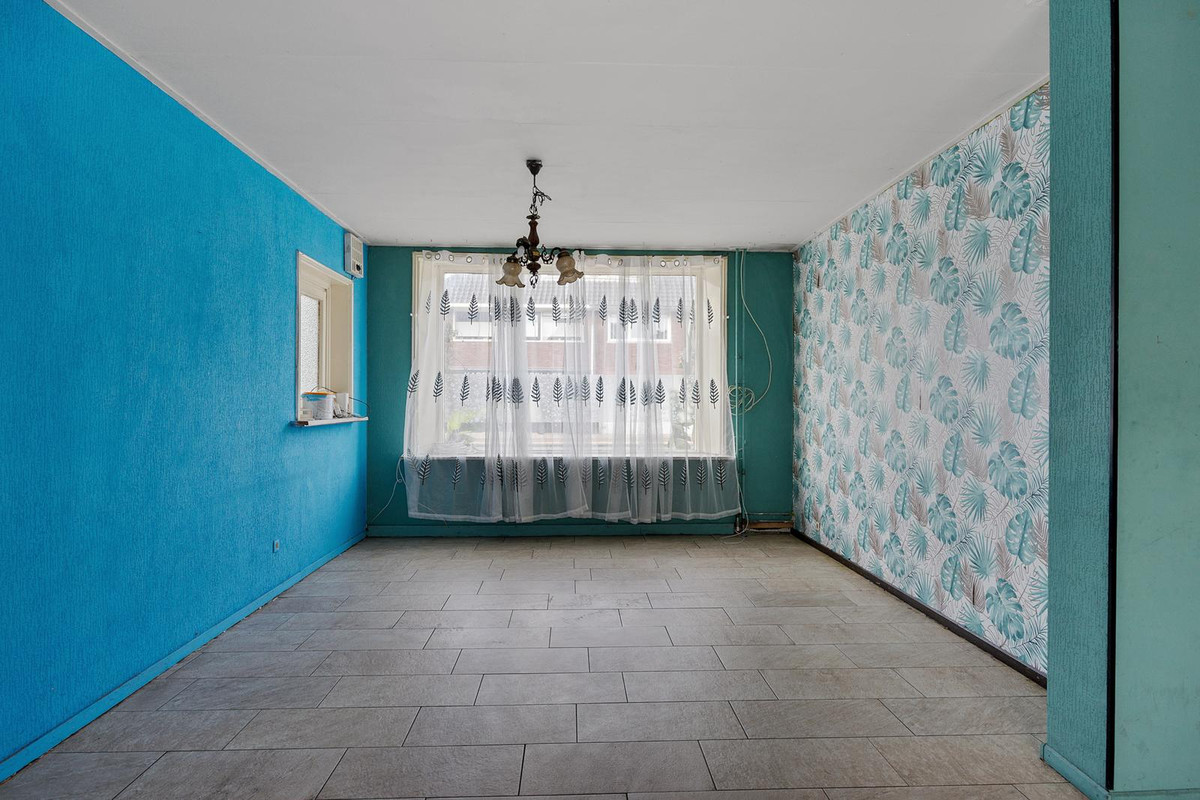 Tussenwoning te koop: Oldenzaalsestraat 230, Hengelo