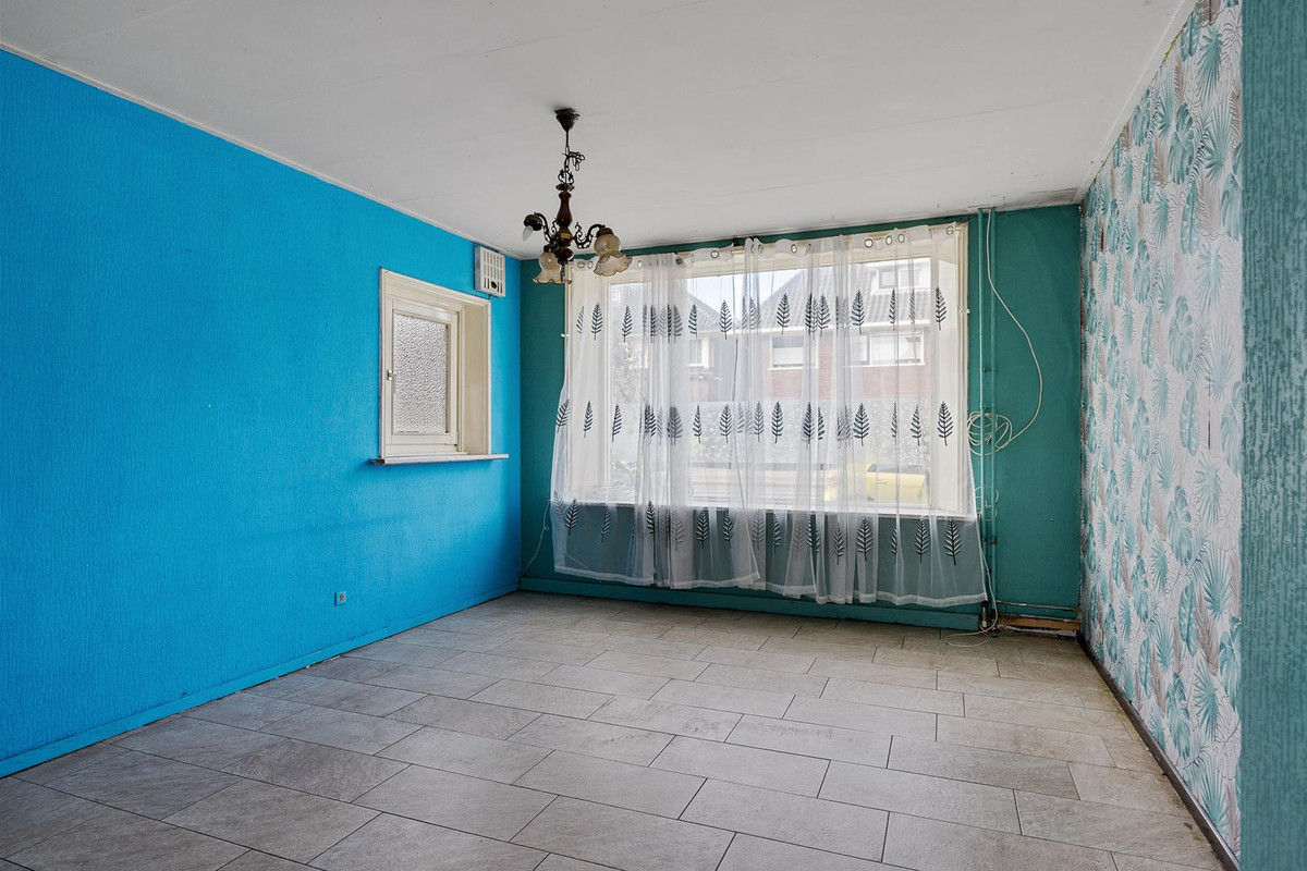 Tussenwoning te koop: Oldenzaalsestraat 230, Hengelo