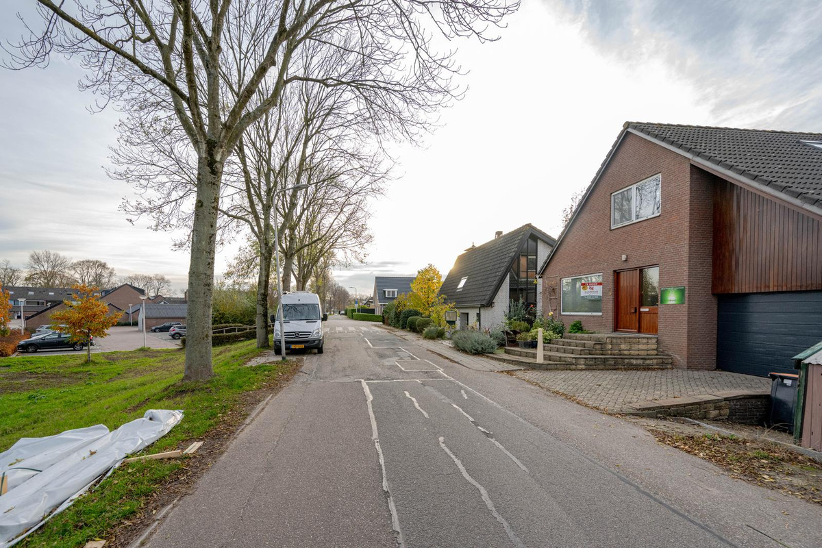 Vrijstaande woning te koop: Tijsjesdijk 57, Rhoon