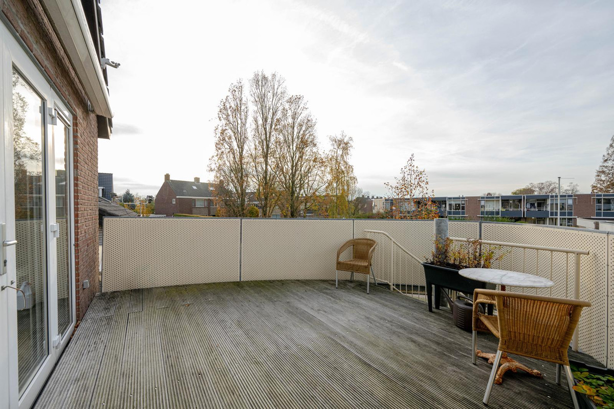 Vrijstaande woning te koop: Tijsjesdijk 57, Rhoon