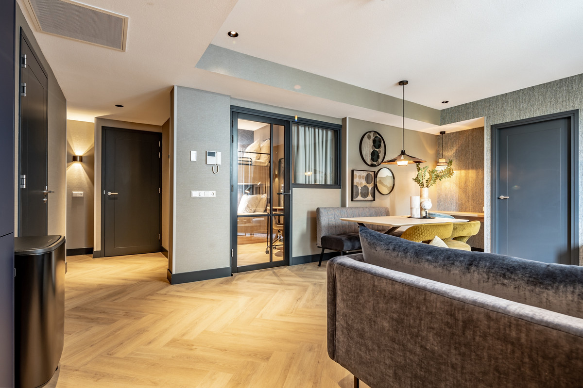 Appartement te huur: Koornmarkt 16H, Delft