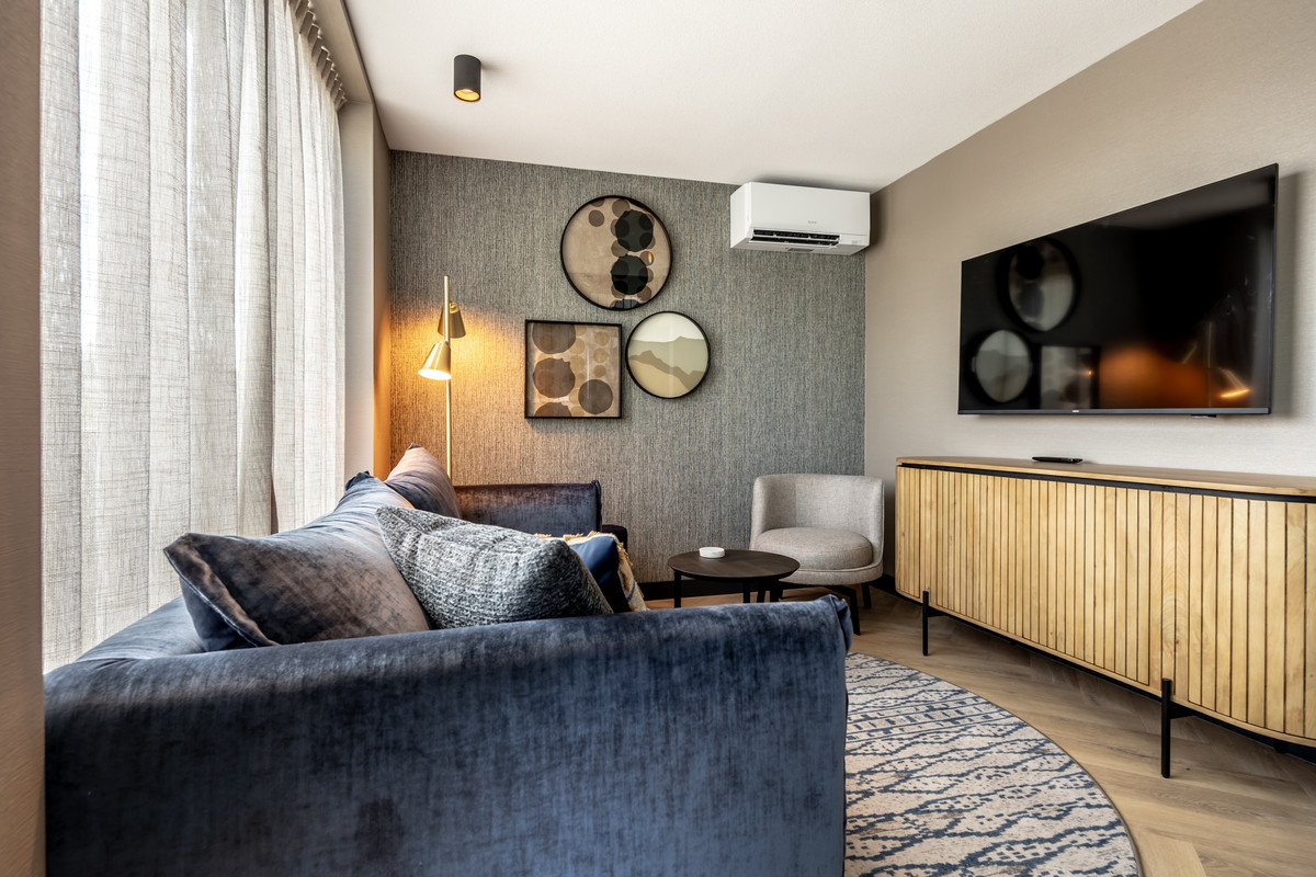Appartement te huur: Koornmarkt 16H, Delft