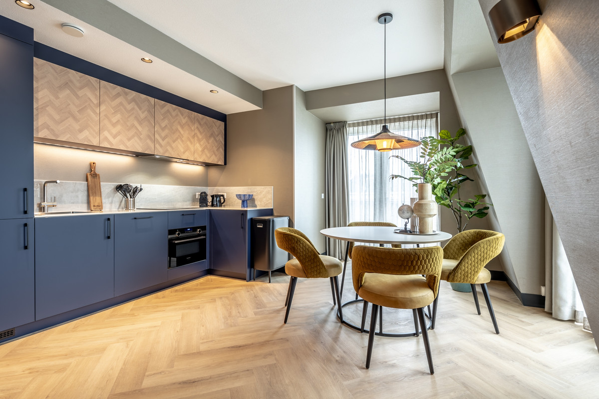 Appartement te huur: Koornmarkt 16H, Delft
