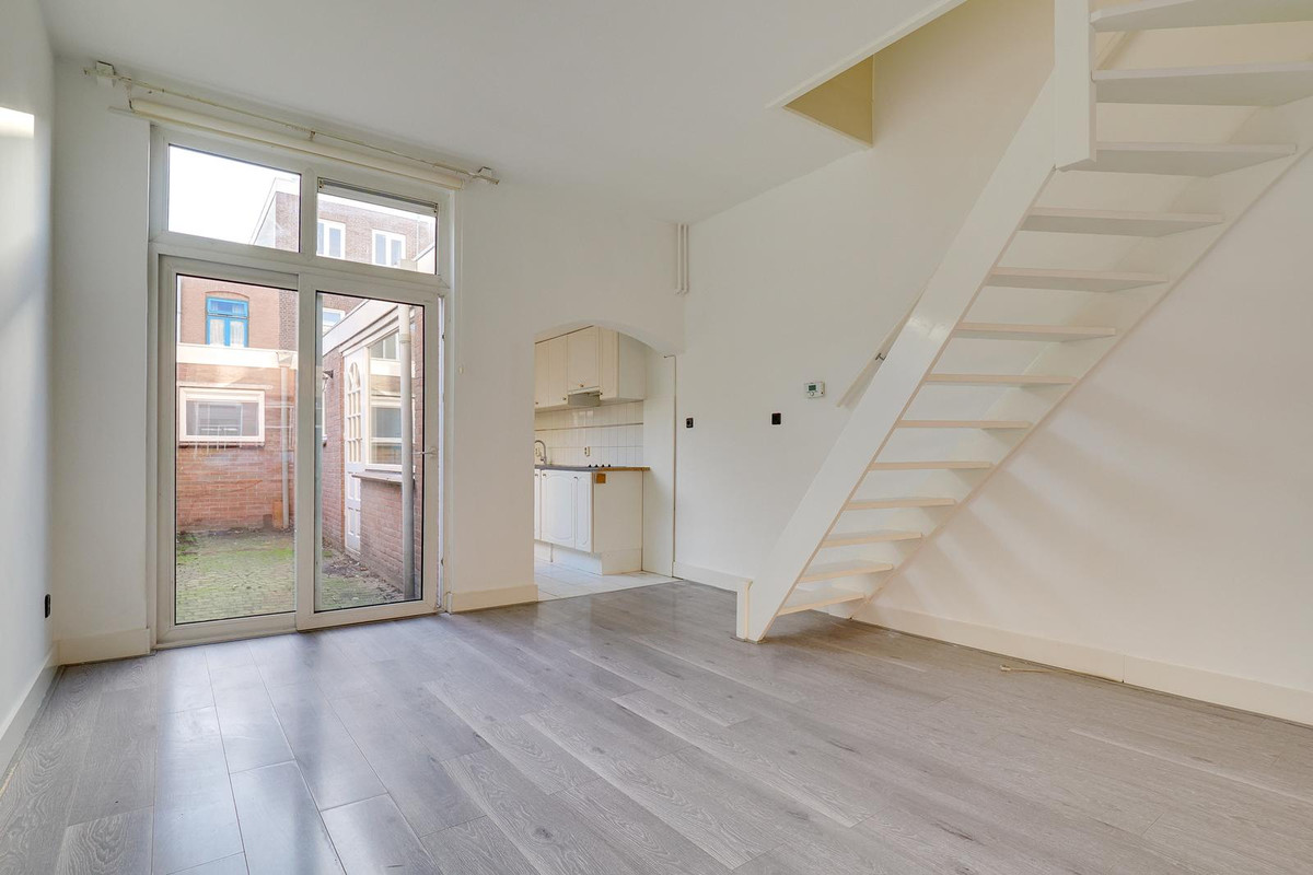 Tussenwoning te koop: Papaverstraat 38, Utrecht