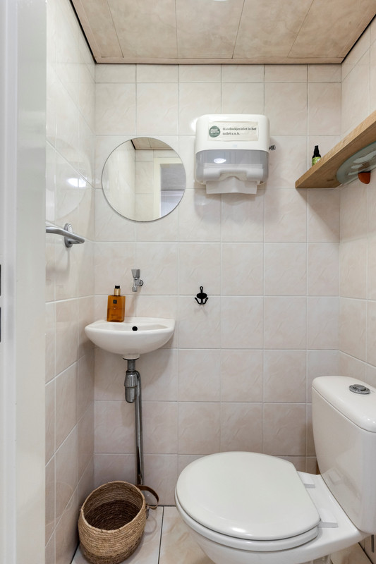 Hoekwoning te koop: Emmastraat 20, De Lier