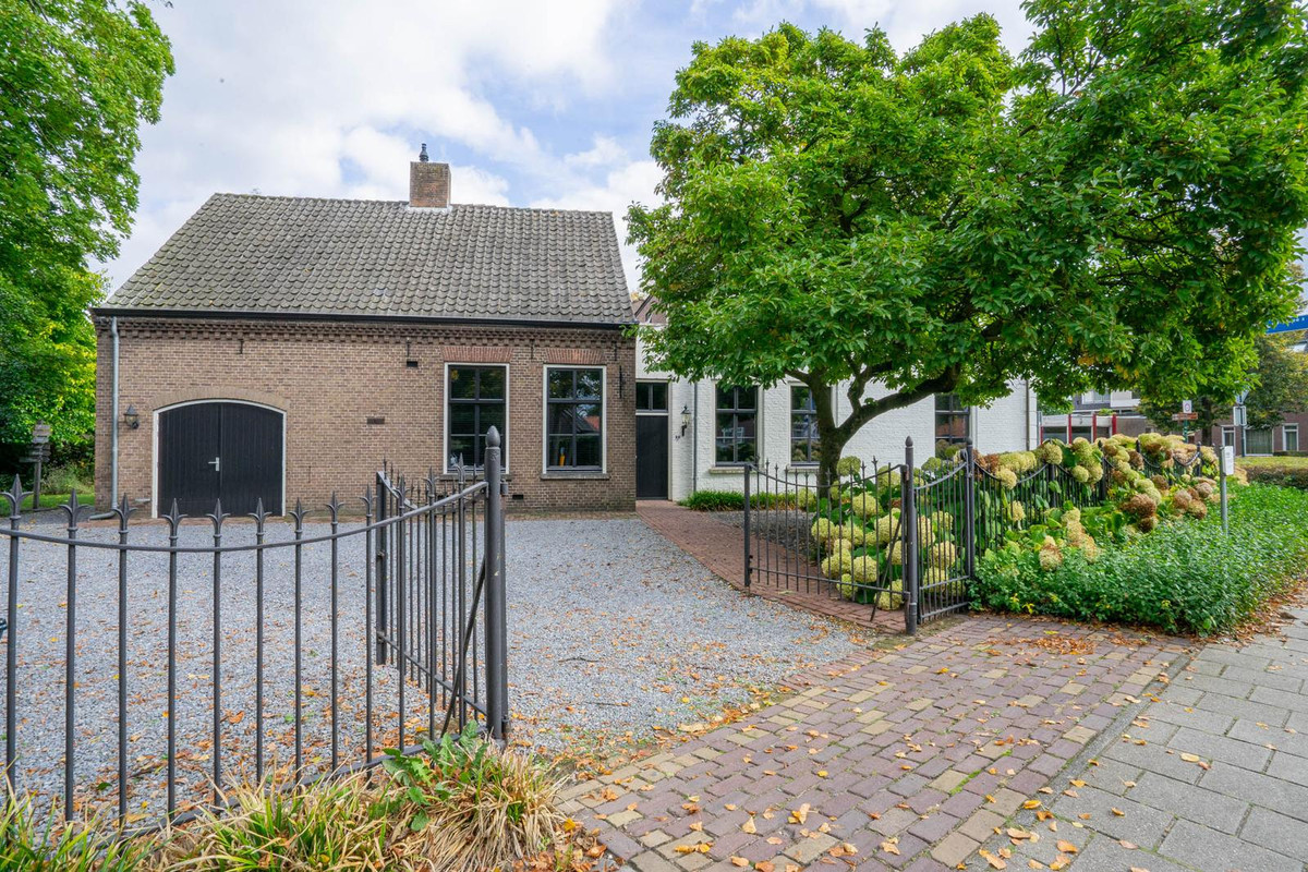 Vrijstaande woning te koop: Dorpsstraat 1, Bakel