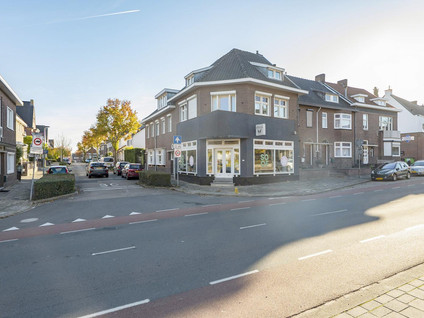 Burg. Cremersstraat 27