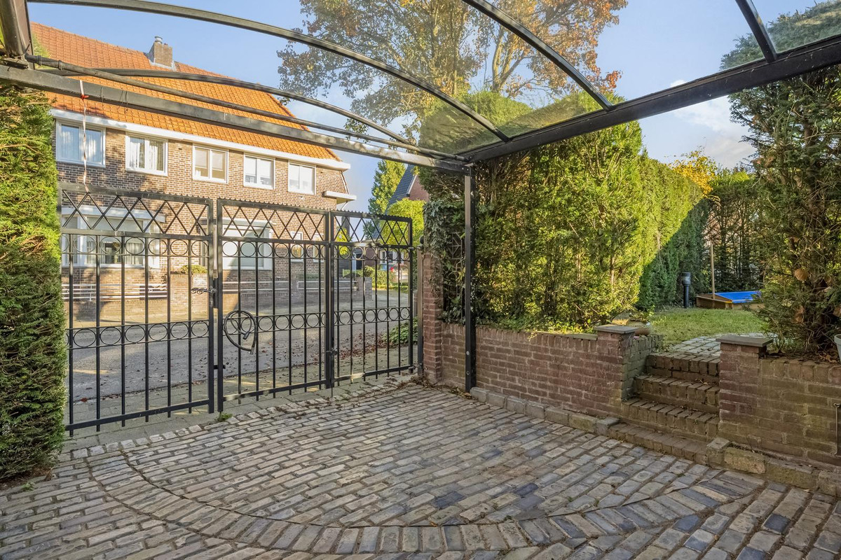 Tussenwoning te koop: Burg. Cremersstraat 27, Nuth