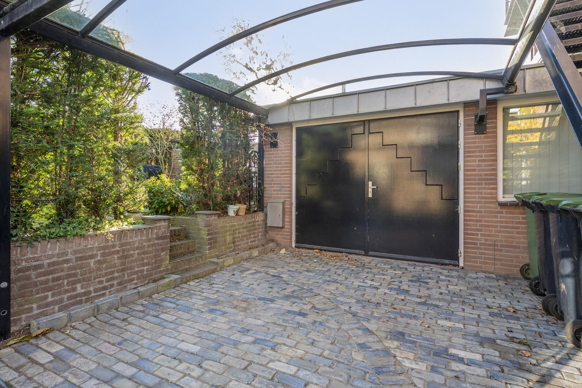 Tussenwoning te koop: Burg. Cremersstraat 27, Nuth