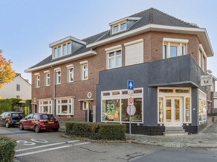 Burg. Cremersstraat 27