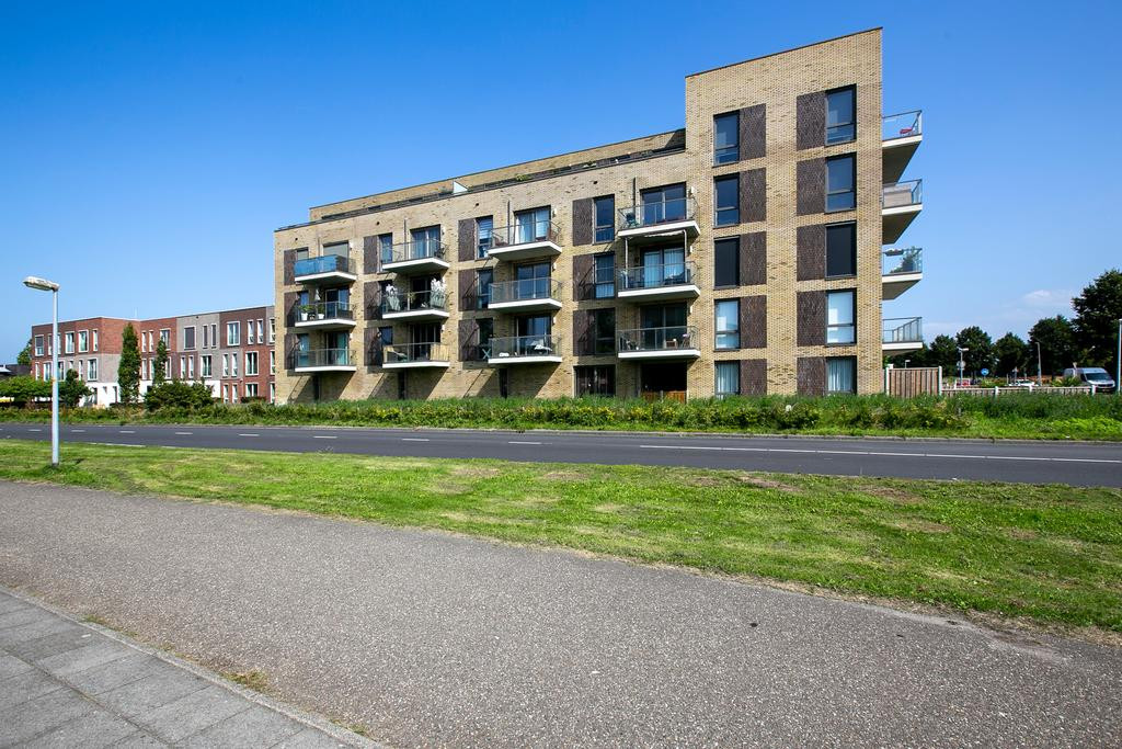 Galerijflat aan Makassarweg 5D, 1335HW Almere
