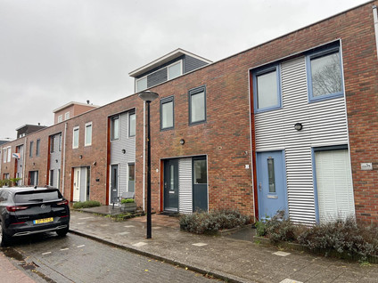 free-sector-houses for rent on Anna Heringa-Jongbloedtuin 4