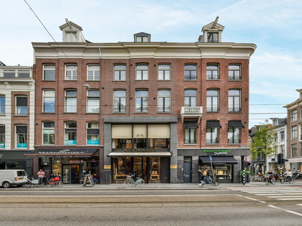 free-sector-houses for rent on Van Baerlestraat 15 2