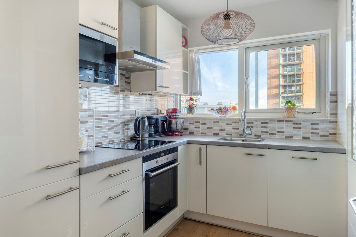 Appartement te koop: Strevelsweg 729, Rotterdam