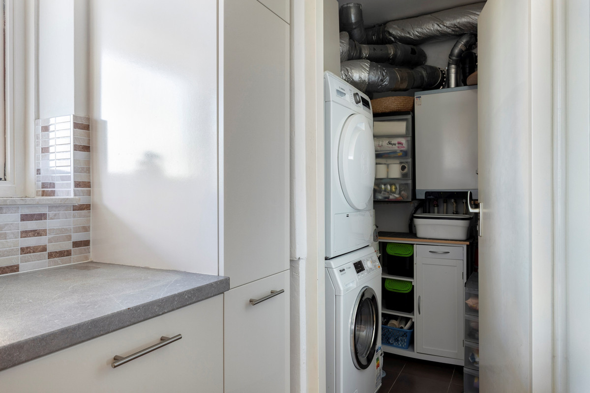 Appartement te koop: Strevelsweg 729, Rotterdam