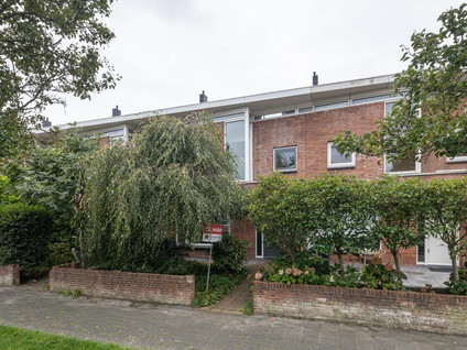 free-sector-houses for rent on Frits Diepenlaan 32