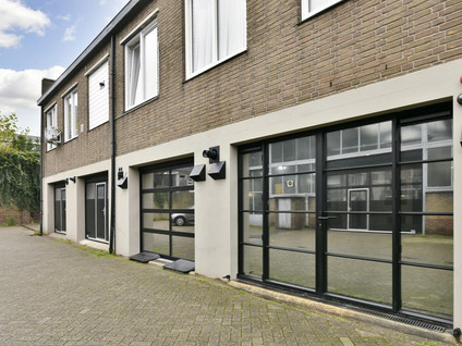Landstraat 85B