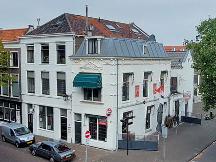 Ooievaarsteeg 1