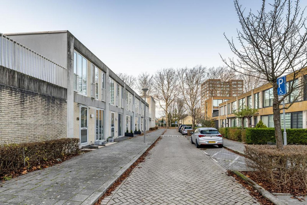 Hoekwoning te koop: Stoutenburg 13, Rotterdam