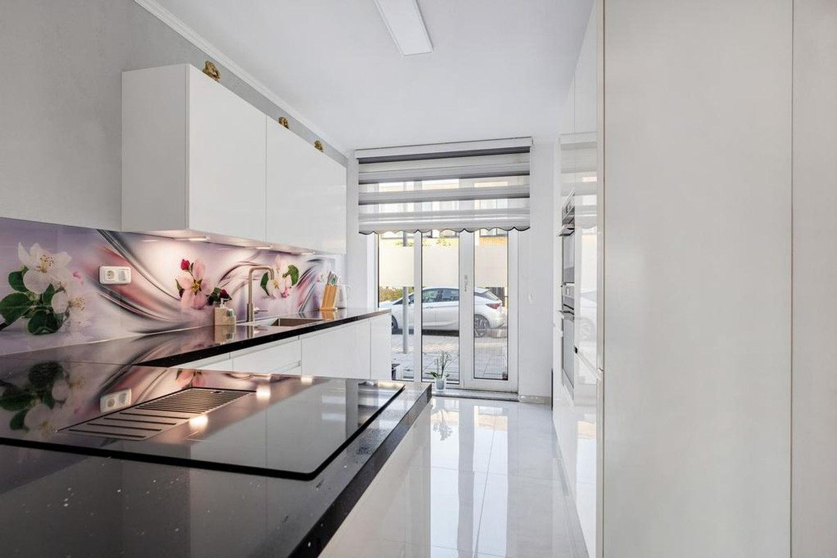 Hoekwoning te koop: Stoutenburg 13, Rotterdam
